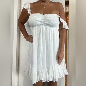 SWEET LOVELY BY JEN Erin Ruffle Sleeve Mini Dress in White Size: Large